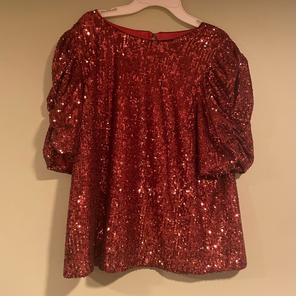SEQUINS BLOUSE